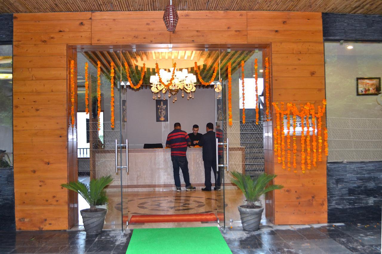 Cloudchat Dharamshala Exterior photo